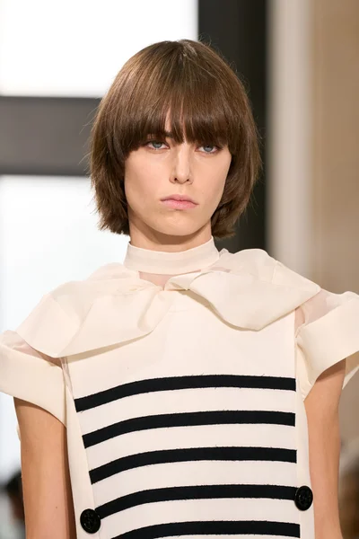 Look 7